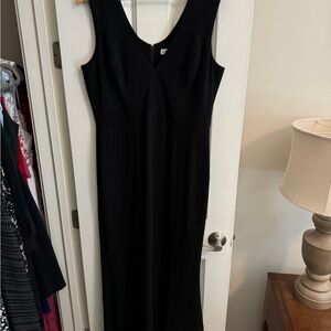 Formal Black Sleeveless Dress